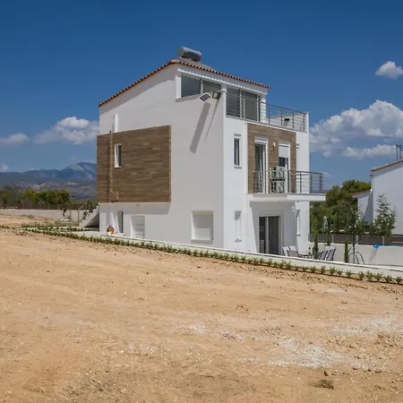 Enchanted Sunlit Retreat 1 * Ίσθμια