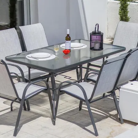 Enchanted Sunlit Retreat 1 *