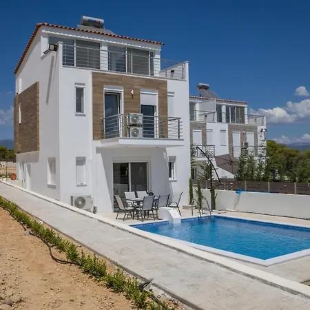 Enchanted Sunlit Retreat 1