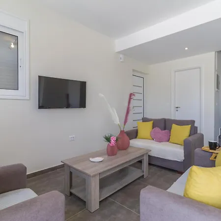 Enchanted Sunlit Retreat 1 Βίλα *