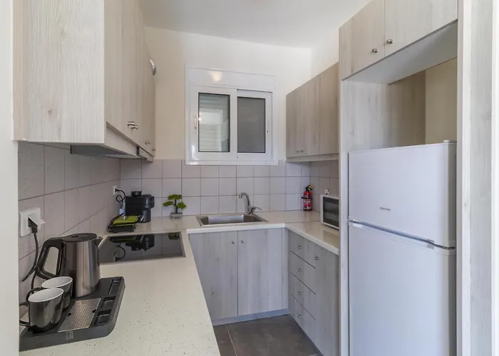 Enchanted Sunlit Retreat 1 فيلة إسثْمِيا