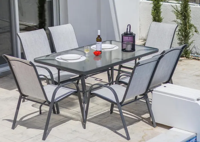 Enchanted Sunlit Retreat 1 *