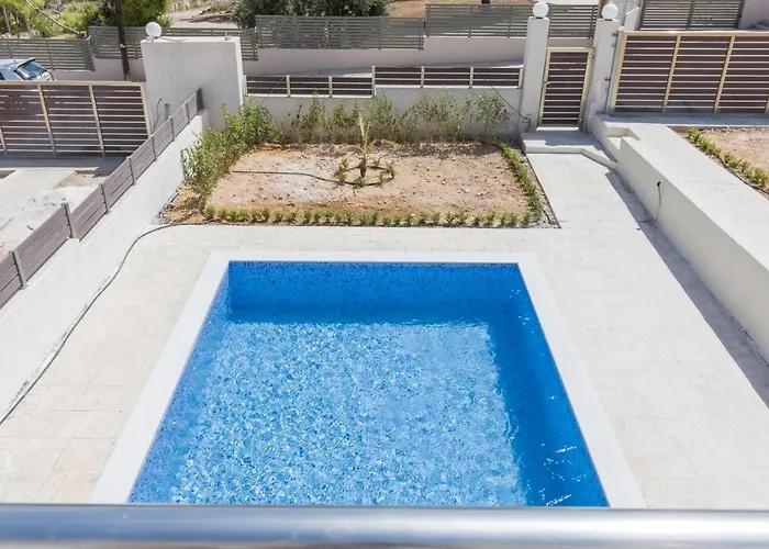 Enchanted Sunlit Retreat 1