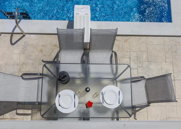 Enchanted Sunlit Retreat 1 * إسثْمِيا